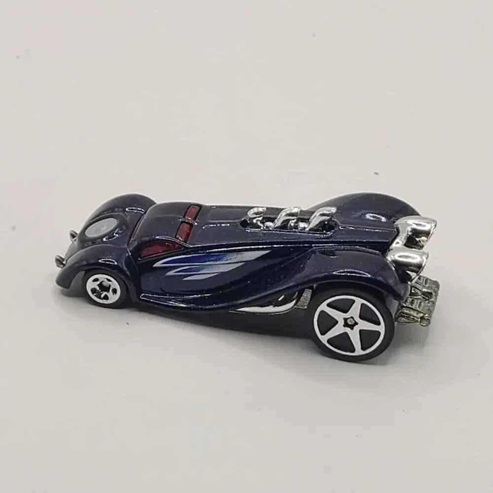 2003 Hot Wheels Car  Grandy Lusion Midnight Blue Flakes Sparkle